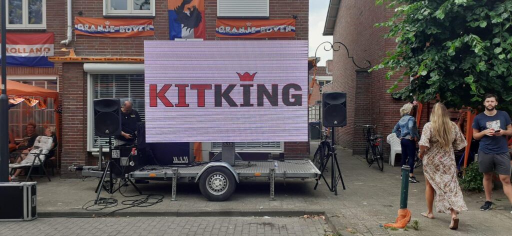 Orkaan Netto Momentum KitKing is de kit Specialist van Nederland, meer over ons
